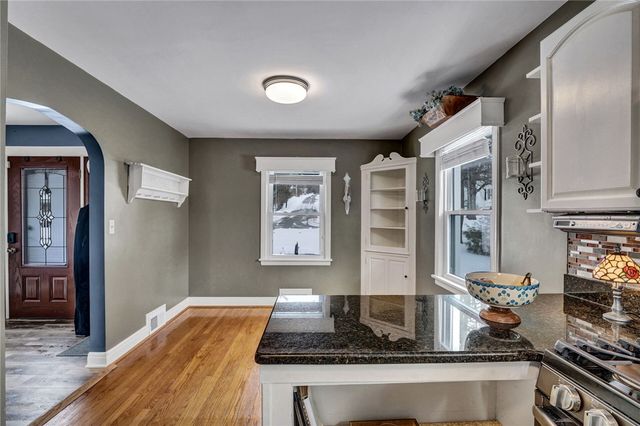 21 Fiske Avenue, Bradford Town, PA 16701