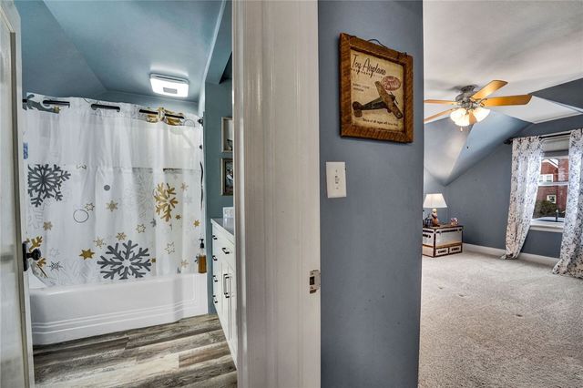 21 Fiske Avenue, Bradford Town, PA 16701