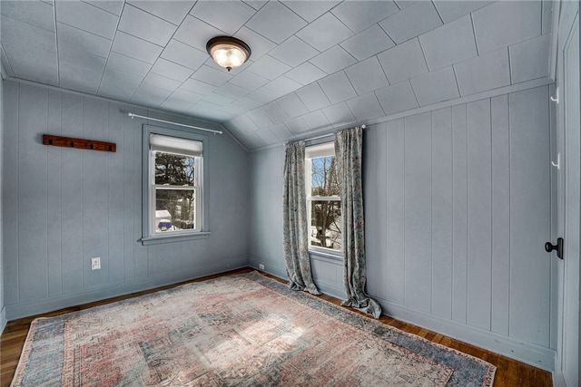 21 Fiske Avenue, Bradford Town, PA 16701