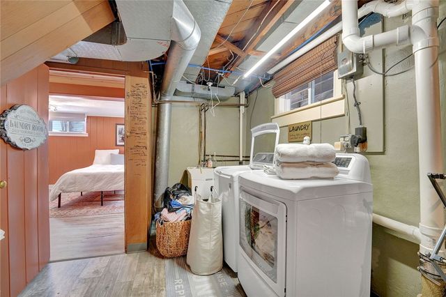 21 Fiske Avenue, Bradford Town, PA 16701