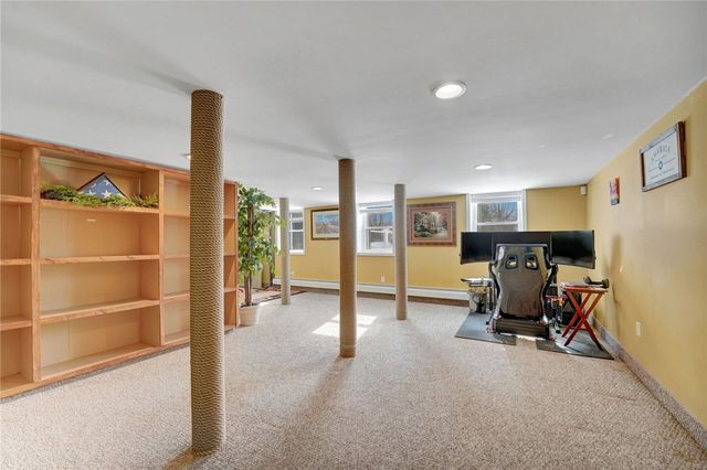 21 Fiske Avenue, Bradford Town, PA 16701