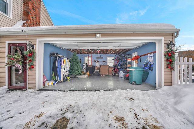 21 Fiske Avenue, Bradford Town, PA 16701