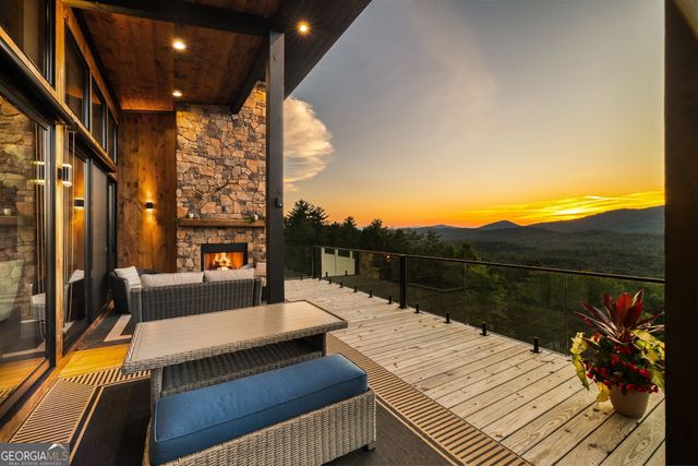 251 Angel Heart Lane, Mineral Bluff, GA 30559