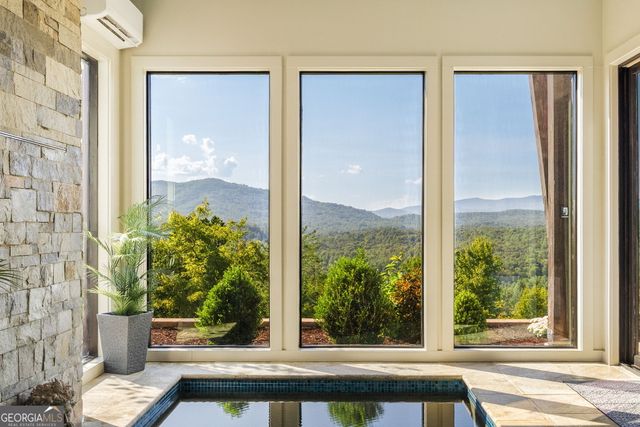 251 Angel Heart Lane, Mineral Bluff, GA 30559