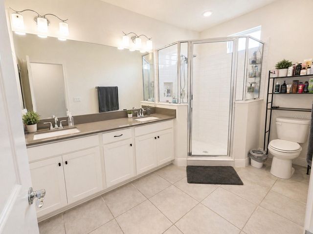 3890 KNOTTY PINE STREET, St Cloud, FL 34772