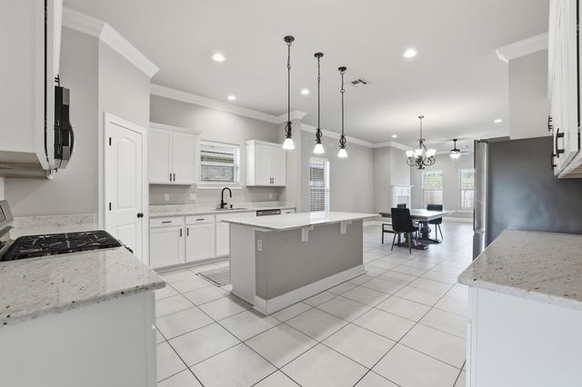 163 Magazine Loop, Thibodaux, LA 70301