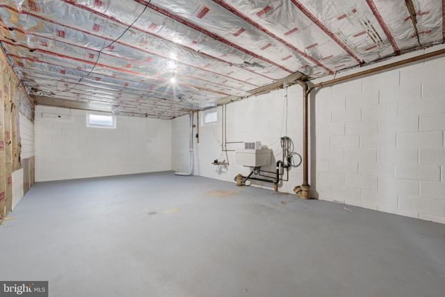 320 BELAIRE DR, Shiremanstown, PA 17011