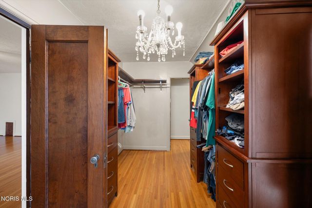 2157 Shenandoah Road, Toledo, OH 43607