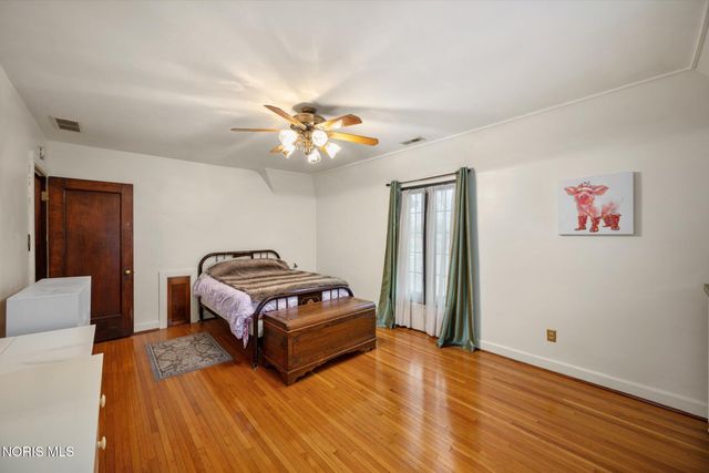 2157 Shenandoah Road, Toledo, OH 43607