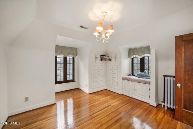 2157 Shenandoah Road, Toledo, OH 43607