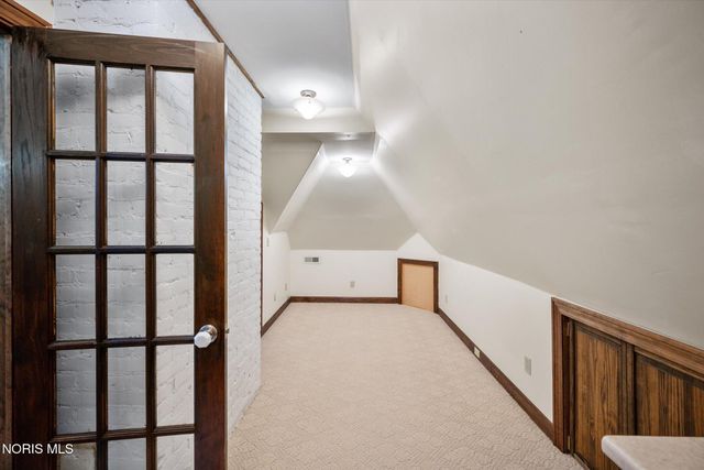 2157 Shenandoah Road, Toledo, OH 43607