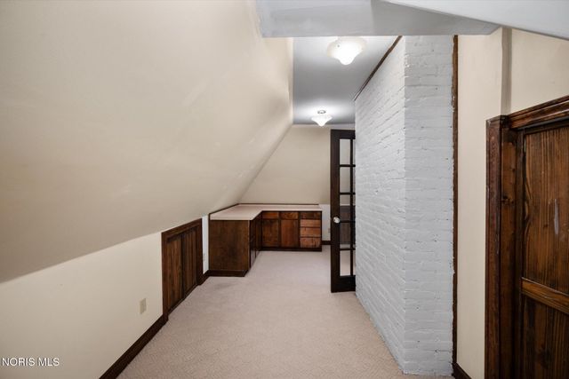 2157 Shenandoah Road, Toledo, OH 43607