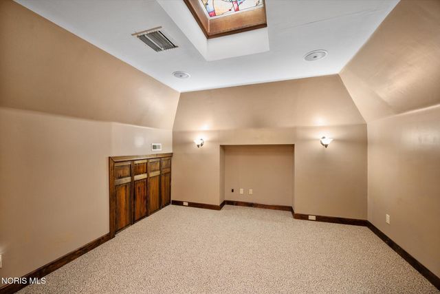 2157 Shenandoah Road, Toledo, OH 43607