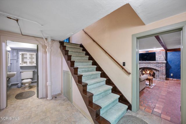 2157 Shenandoah Road, Toledo, OH 43607