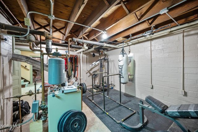 2157 Shenandoah Road, Toledo, OH 43607