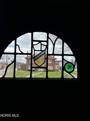 2157 Shenandoah Road, Toledo, OH 43607