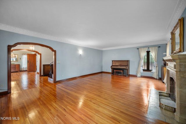 2157 Shenandoah Road, Toledo, OH 43607