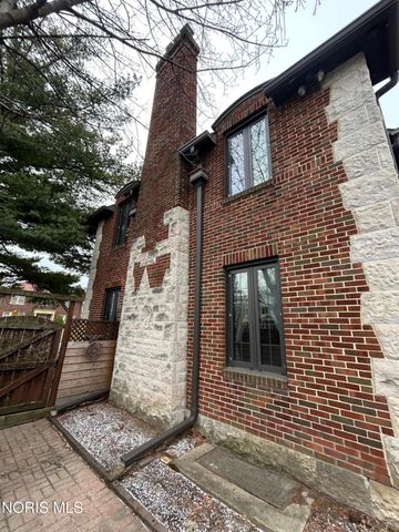 2157 Shenandoah Road, Toledo, OH 43607