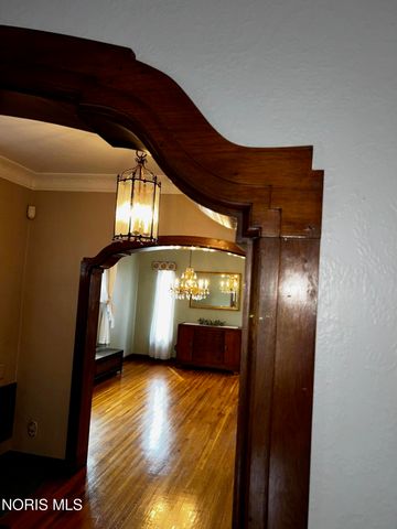 2157 Shenandoah Road, Toledo, OH 43607