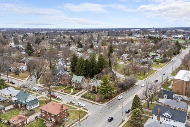 2157 Shenandoah Road, Toledo, OH 43607