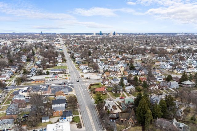 2157 Shenandoah Road, Toledo, OH 43607