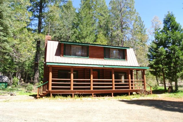 6960 Blackhawk Ln, Foresthill, CA 95631