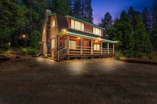 6960 Blackhawk Ln, Foresthill, CA 95631