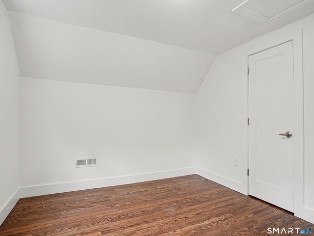 950 Benham Street, Hamden, CT 06514
