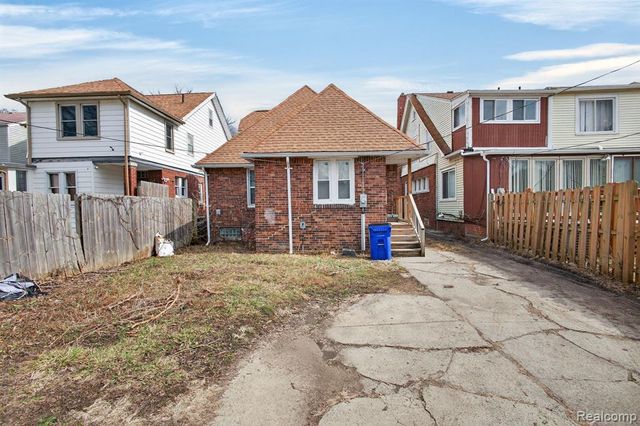 16563 Wildemere Street, Detroit, MI 48221