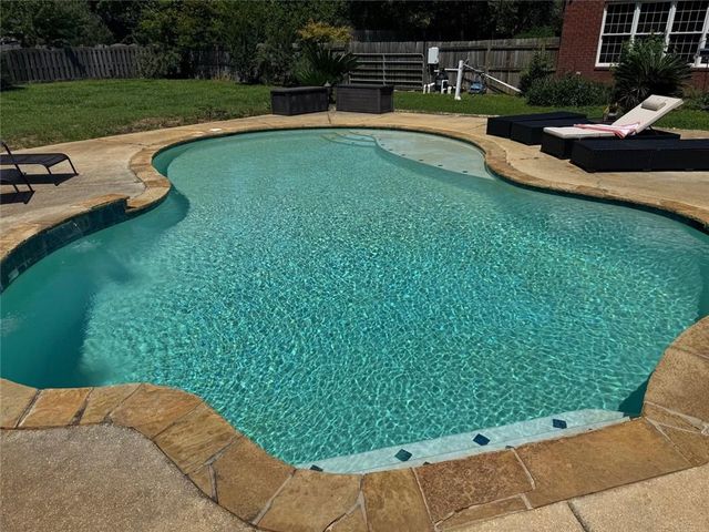 2095 Snow Road S, Mobile, AL 36695