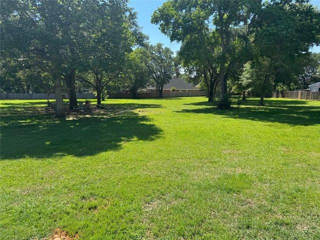 2095 Snow Road S, Mobile, AL 36695