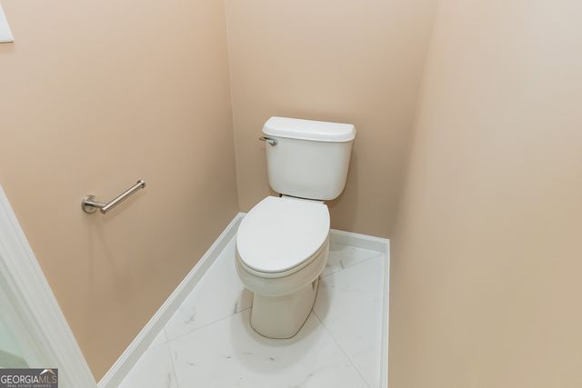 5664 Jackson Knoll Trace NW, Lilburn, GA 30047