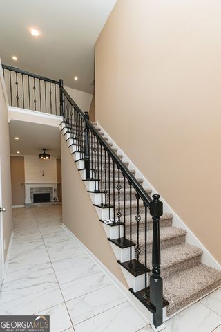 5664 Jackson Knoll Trace NW, Lilburn, GA 30047
