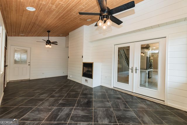 5664 Jackson Knoll Trace NW, Lilburn, GA 30047