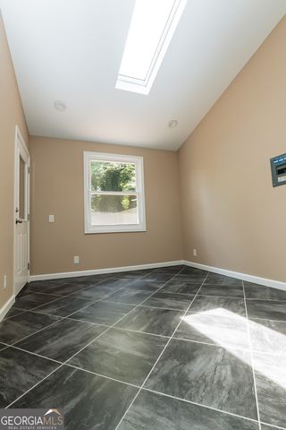 5664 Jackson Knoll Trace NW, Lilburn, GA 30047