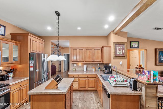 8076 BLAZING STAR Road, Melrose, FL 32666