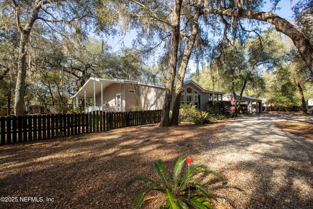 8076 BLAZING STAR Road, Melrose, FL 32666