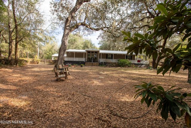 8076 BLAZING STAR Road, Melrose, FL 32666