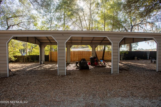 8076 BLAZING STAR Road, Melrose, FL 32666