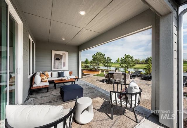 11729 W Reining Horse Ln, Kuna, ID 83634