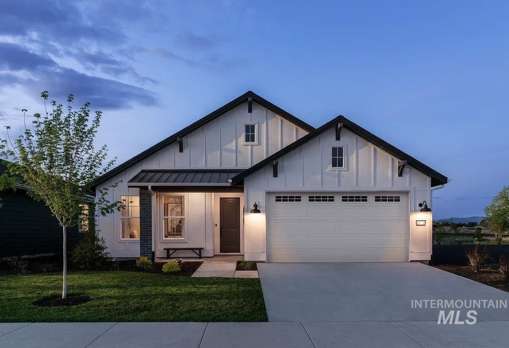 11729 W Reining Horse Ln, Kuna, ID 83634