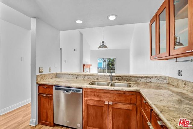 645 Chestnut Avenue 316, Long Beach, CA 90802