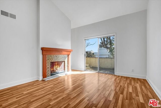 645 Chestnut Avenue 316, Long Beach, CA 90802