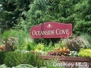 100 Daly Boulevard 911, Oceanside, NY 11572