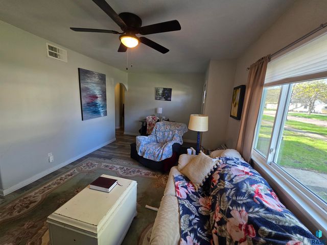 1230 SE Utah Ave Avenue, Huron, SD 57350