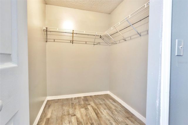 5578 METROWEST BOULEVARD 1-201, Orlando, FL 32811