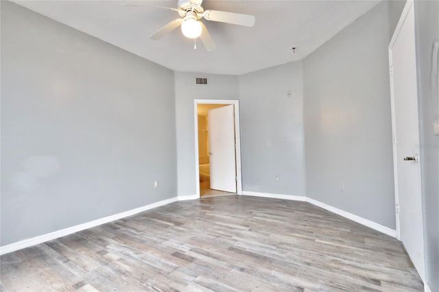 5578 METROWEST BOULEVARD 1-201, Orlando, FL 32811
