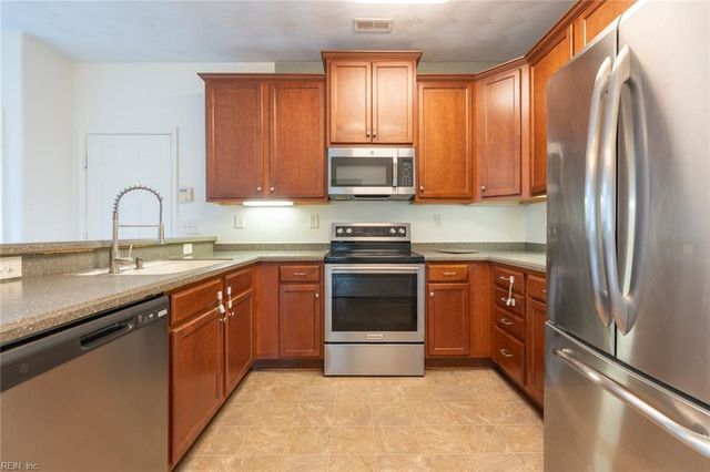 5111 Moreland St Unit 146, Suffolk, VA 23435