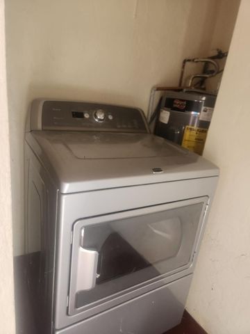 1261 NE 2nd Street, Pompano Beach, FL 33060