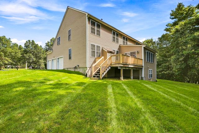 3 Washington Lane, Hopkinton, MA 01748